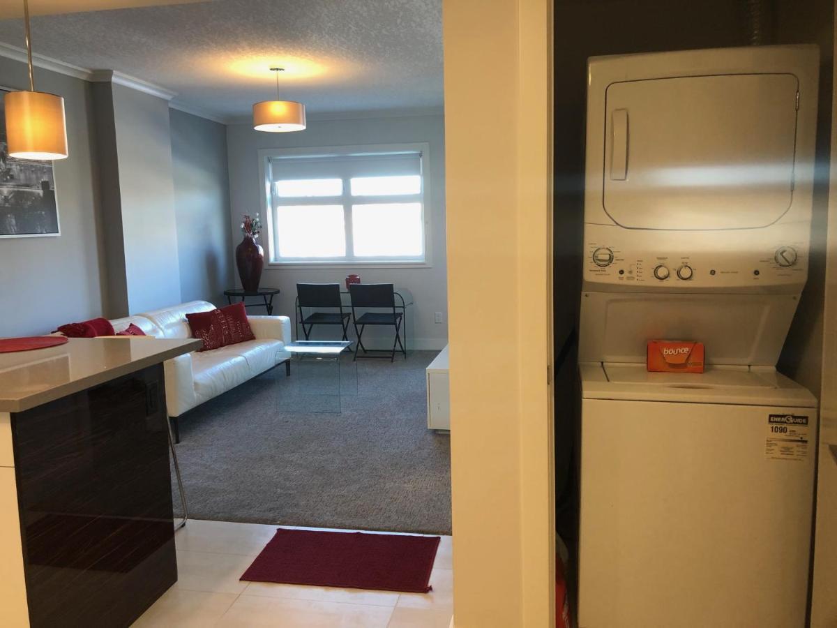 Amicable, Cozy, High Speed Internet, Sleeps 2 Riverview Downtown Apartment YYC Buitenkant foto